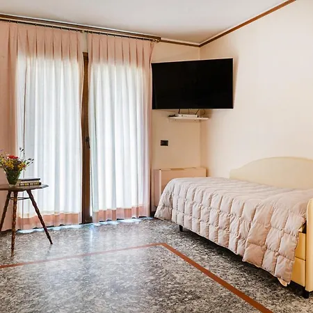 Hotel Daniel