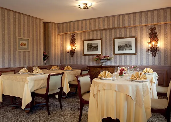 Daniel Отель Пескассероли