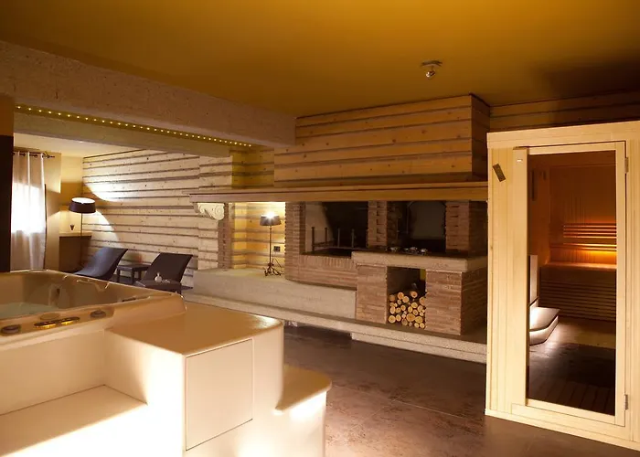 Daniel Отель Пескассероли